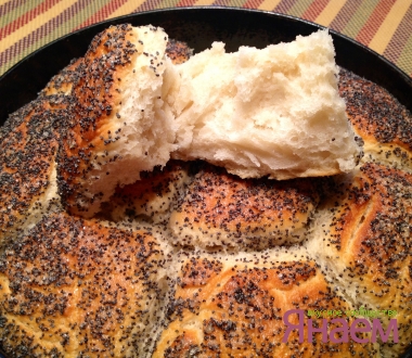 Булочки в маковой панировке