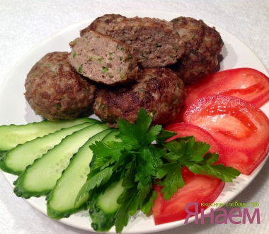 Котлеты с кабачком и овсянкой