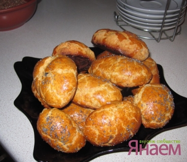 Быстрые булочки с грушами и шоколадом