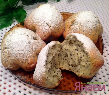 Кексы с маком и лимонной цедрой