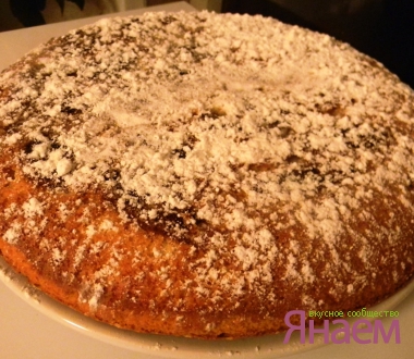 Шарлотка с бананами