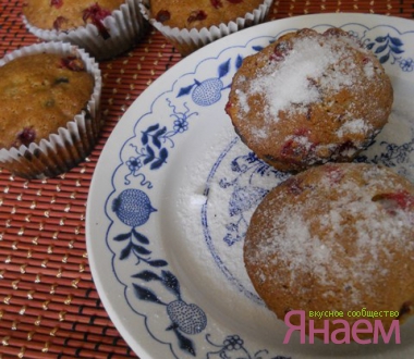 Кукурузные мафины с клюквой