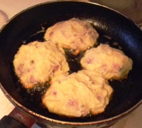 Сочные картофельные драники с мясом(Шаг&nbsp;№5)