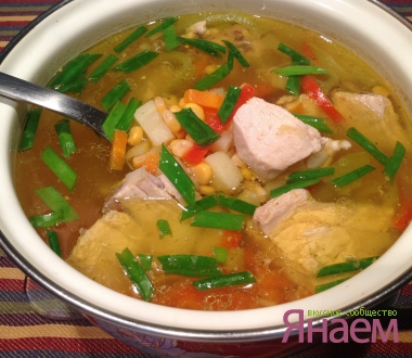 Похлебка куриная с кукурузой