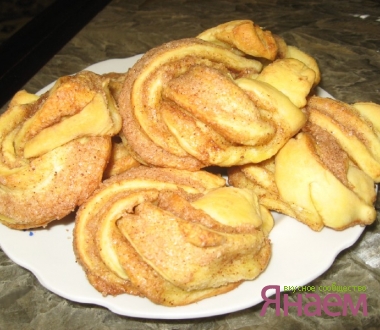 Булочки с сахаром и корицей