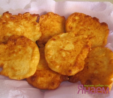 Аппетитные оладьи с брынзой и сыром
