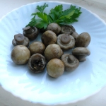 Маринованные шампиньоны по-домашнему