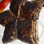 Медовая пахлава с маком
