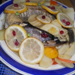 Щука, запеченная с овощами в фольге