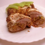 Рулетики из свинины с начинкой