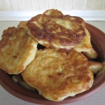 Кабачковые оладьи с сыром