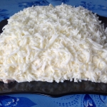 Салат "Снежок" с куриной грудкой и плавленным сырком