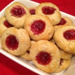 Печенье с брусничным джемом